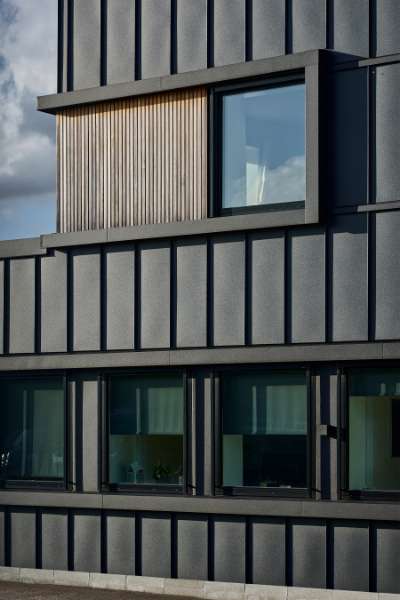 Eine nordjütische Hafengeschichte aus Stahlprofilen und Schiffsankern, Port of Aalborg, Rørdalsvej 27B, 9000 Aalborg, Dänemark